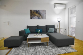 Modern & Cozy near City Center with Balcony, free Parking and coffee
